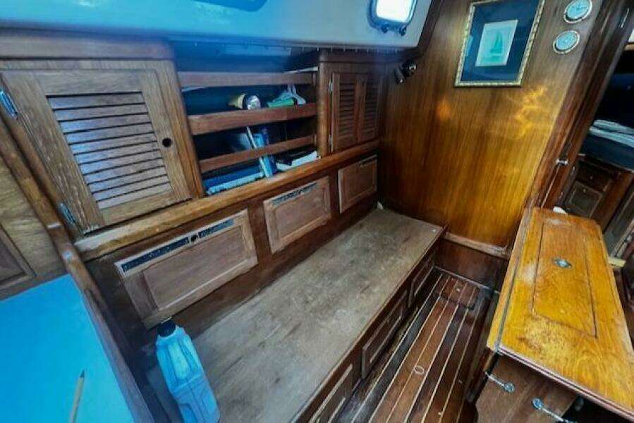 CYGNUS 31ft Bristol Yacht For Sale