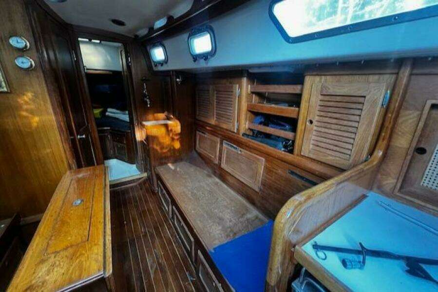 CYGNUS 31ft Bristol Yacht For Sale