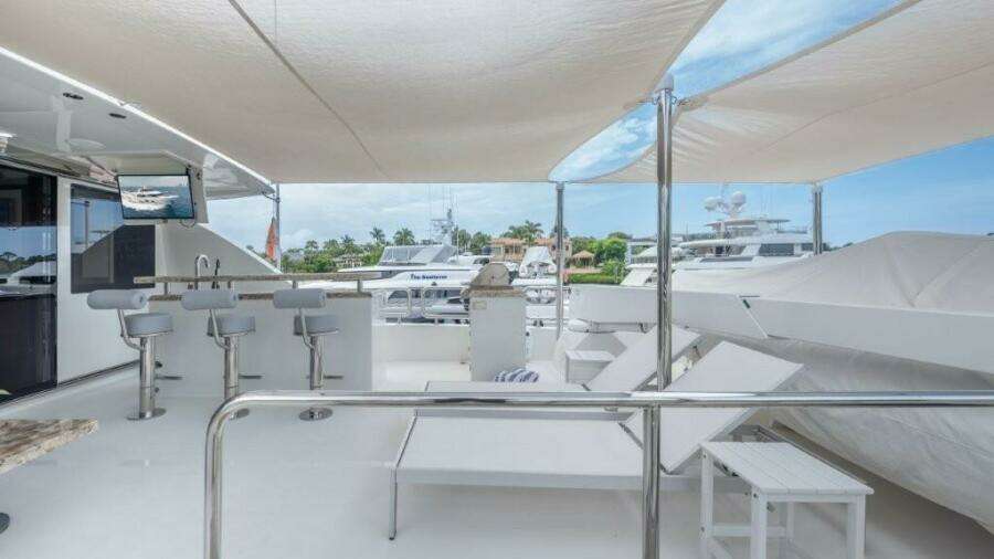CHINDON 100ft Ocean Alexander Yacht For Sale