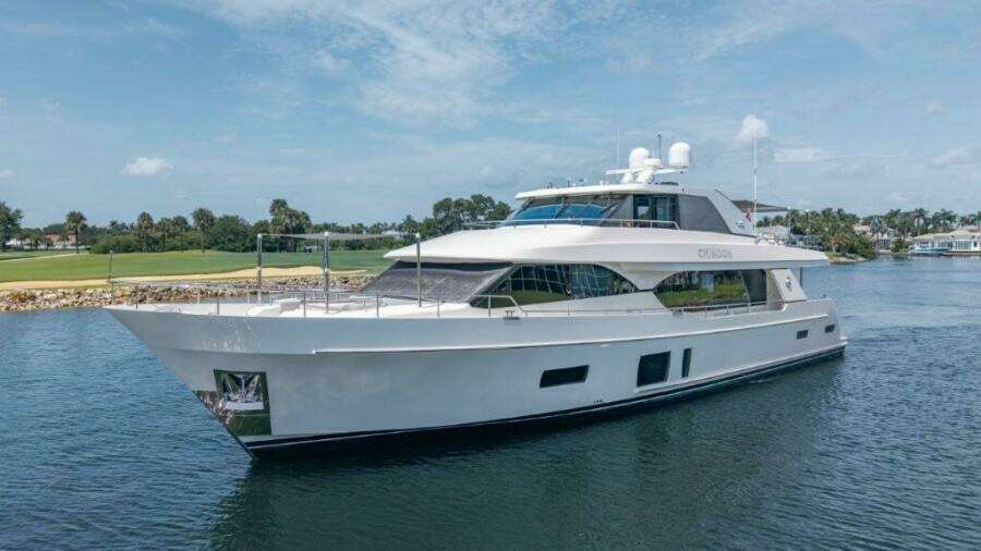 CHINDON 100ft Ocean Alexander Yacht For Sale