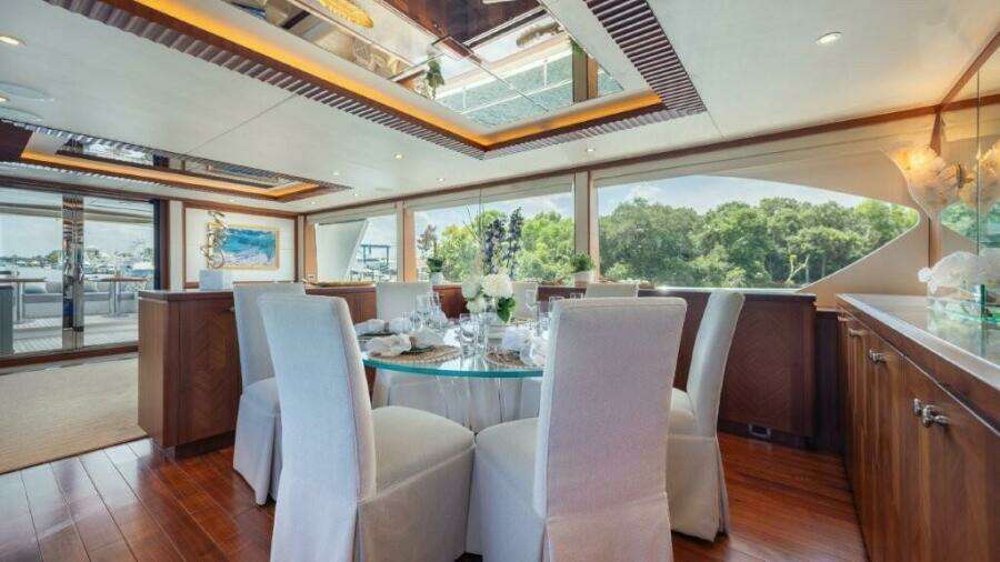 CHINDON 100ft Ocean Alexander Yacht For Sale