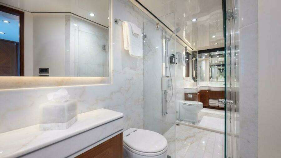 CHINDON 100ft Ocean Alexander Yacht For Sale