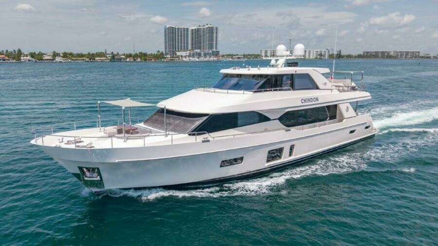 CHINDON 100ft Ocean Alexander Yacht For Sale