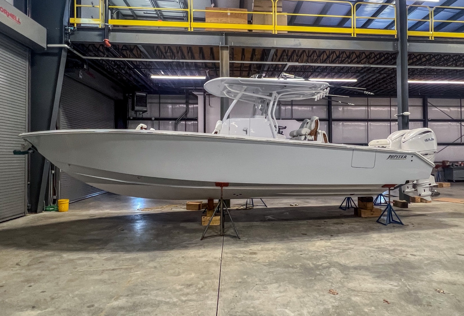 In Stock 32ft Jupiter Yacht For Sale