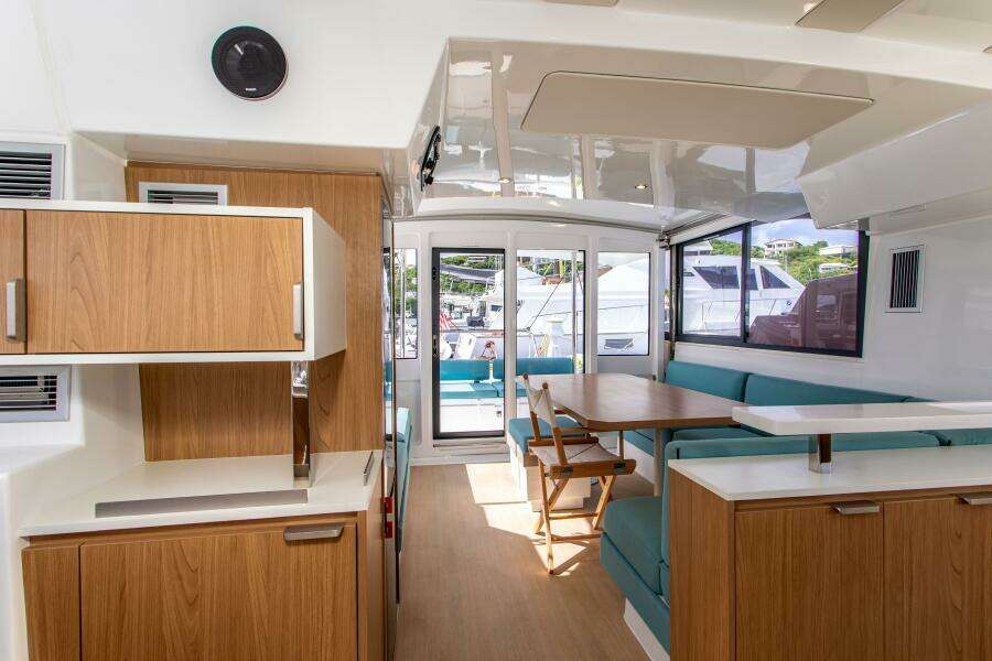 Lucky Fin 40ft Bali Yacht For Sale