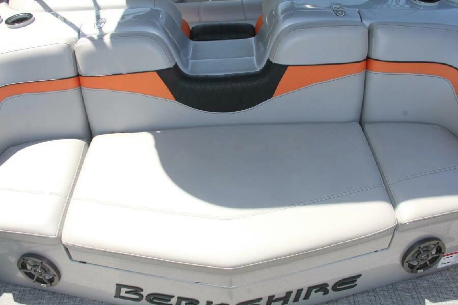 2021 Berkshire 25 Sport CL