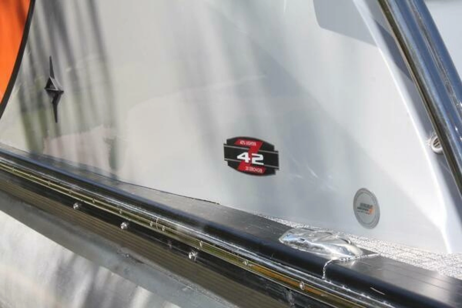 2021 Berkshire 25 Sport CL