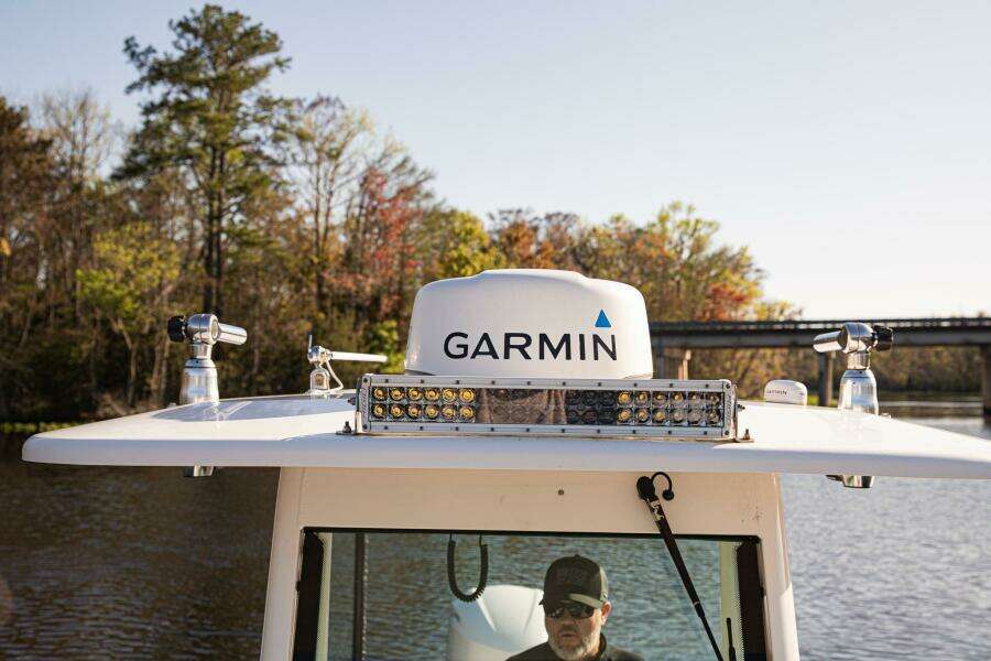 25ft Everglades Yacht For Sale