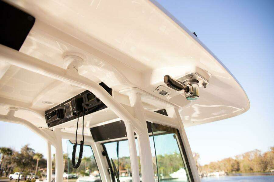 25ft Everglades Yacht For Sale