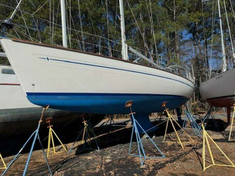 Third Star 44ft Bavaria Yacht For Sale