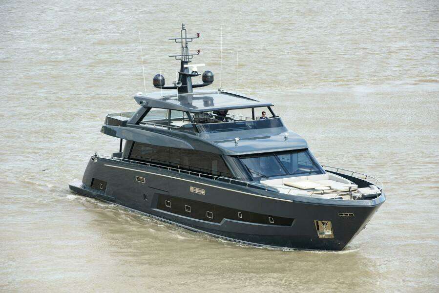 ALLEGRO FLYBRIDGE 98 98ft Allegro Yacht Yacht For Sale