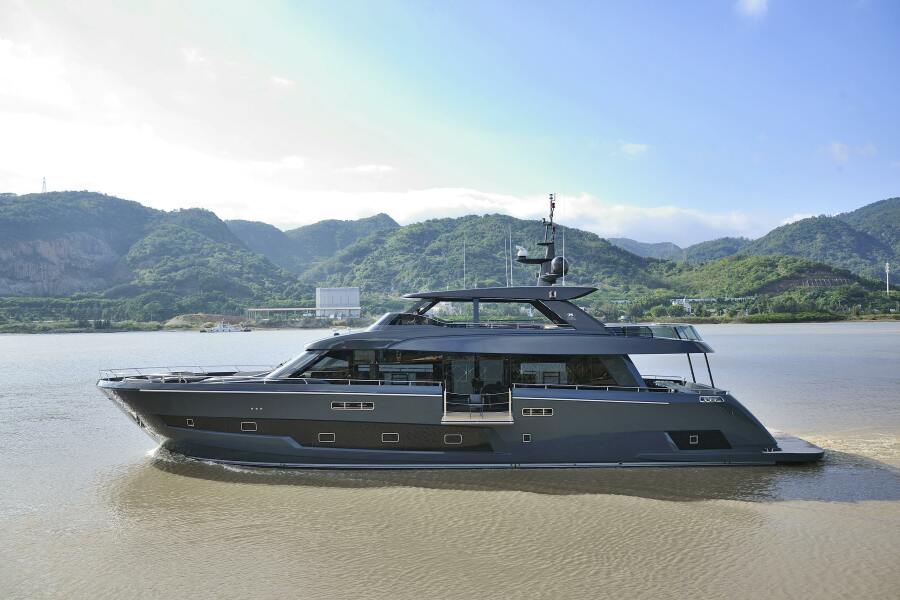 2027 Allegro Yacht Flybridge