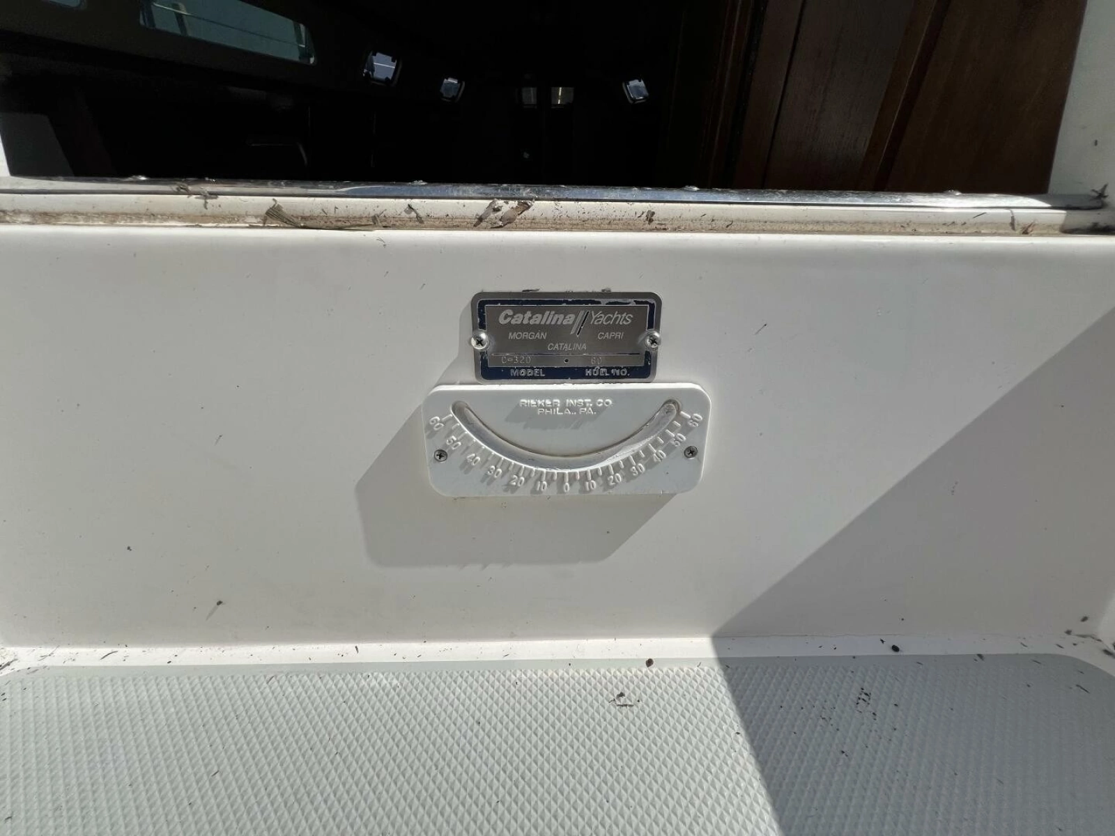 1994 Catalina 320