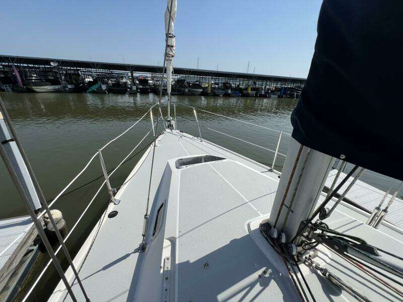 HAUNTED by WATER 32ft Catalina Yacht For Sale