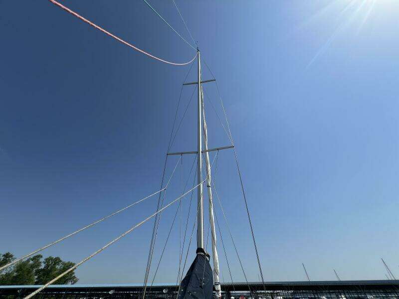 HAUNTED by WATER 32ft Catalina Yacht For Sale