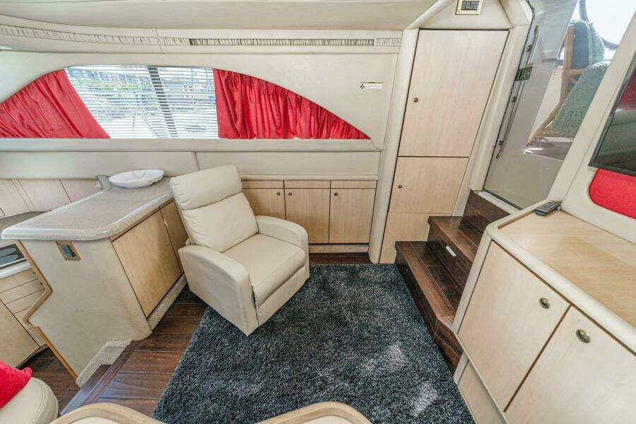 GRATO 37ft Sea Ray Yacht For Sale