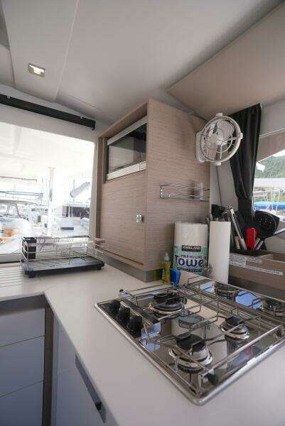 FireFly 40ft Fountaine Pajot Yacht For Sale