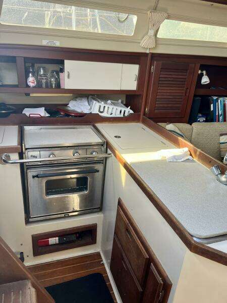 Take Five 36ft Catalina Yacht For Sale