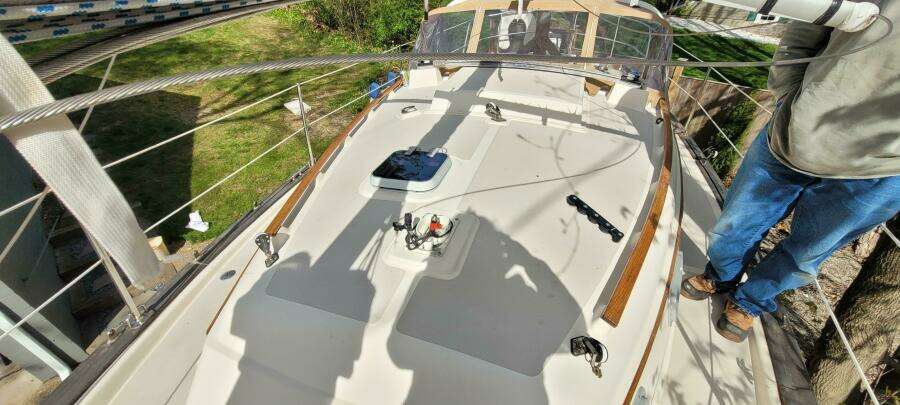 MILESTONE 27ft Island Packet Yacht For Sale