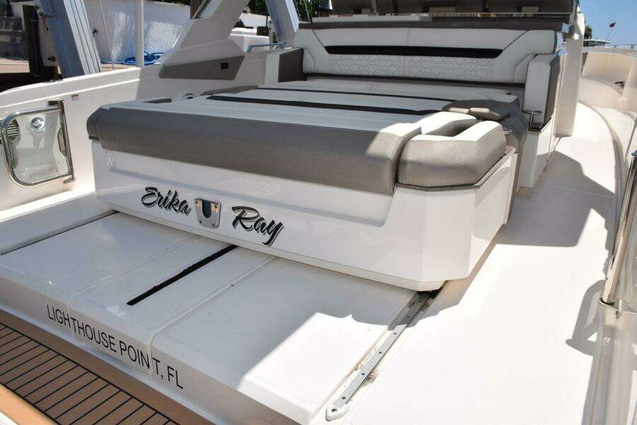 Aft view of Sunlounge