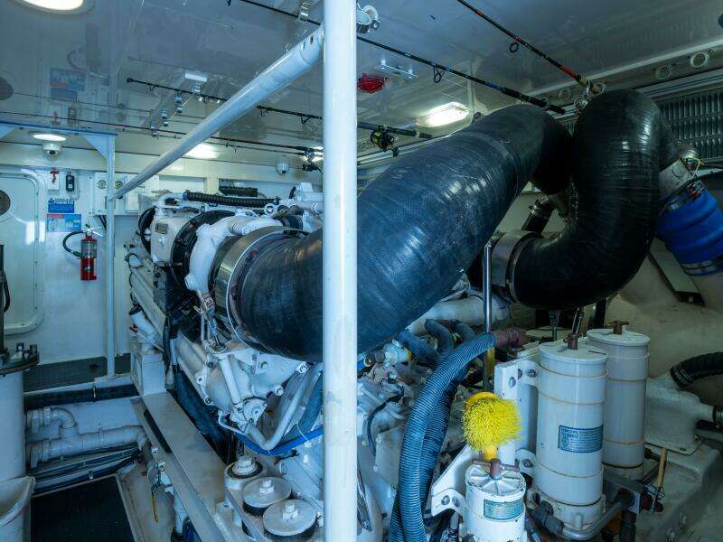 STREAM RUNNER 74ft Viking Yacht For Sale