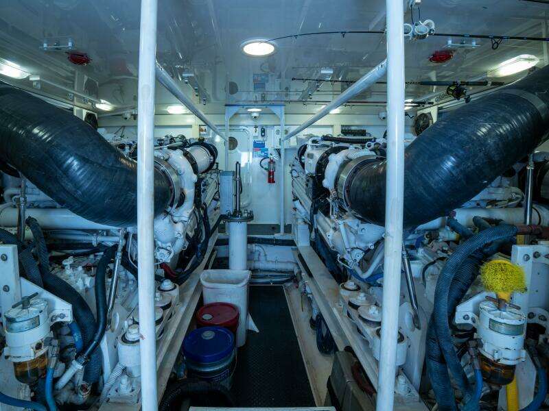 STREAM RUNNER 74ft Viking Yacht For Sale