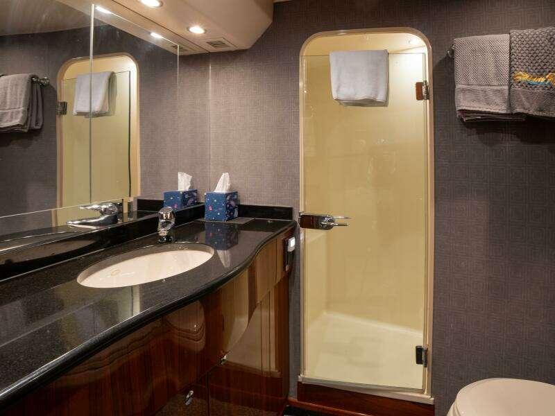 STREAM RUNNER 74ft Viking Yacht For Sale