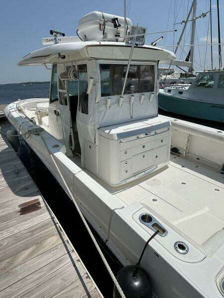 UNNAMED 35ft Boston Whaler Yacht For Sale
