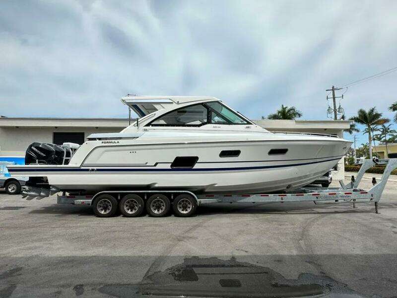 38ft Formula Yacht For Sale