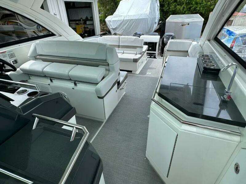 38ft Formula Yacht For Sale