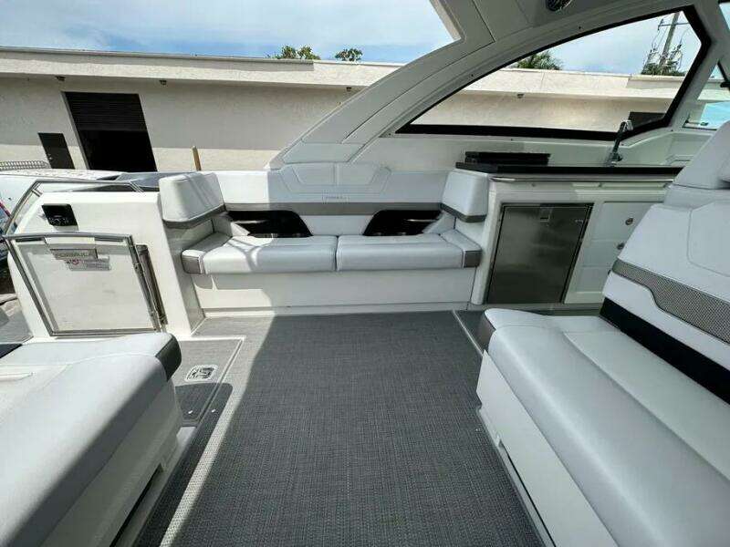38ft Formula Yacht For Sale