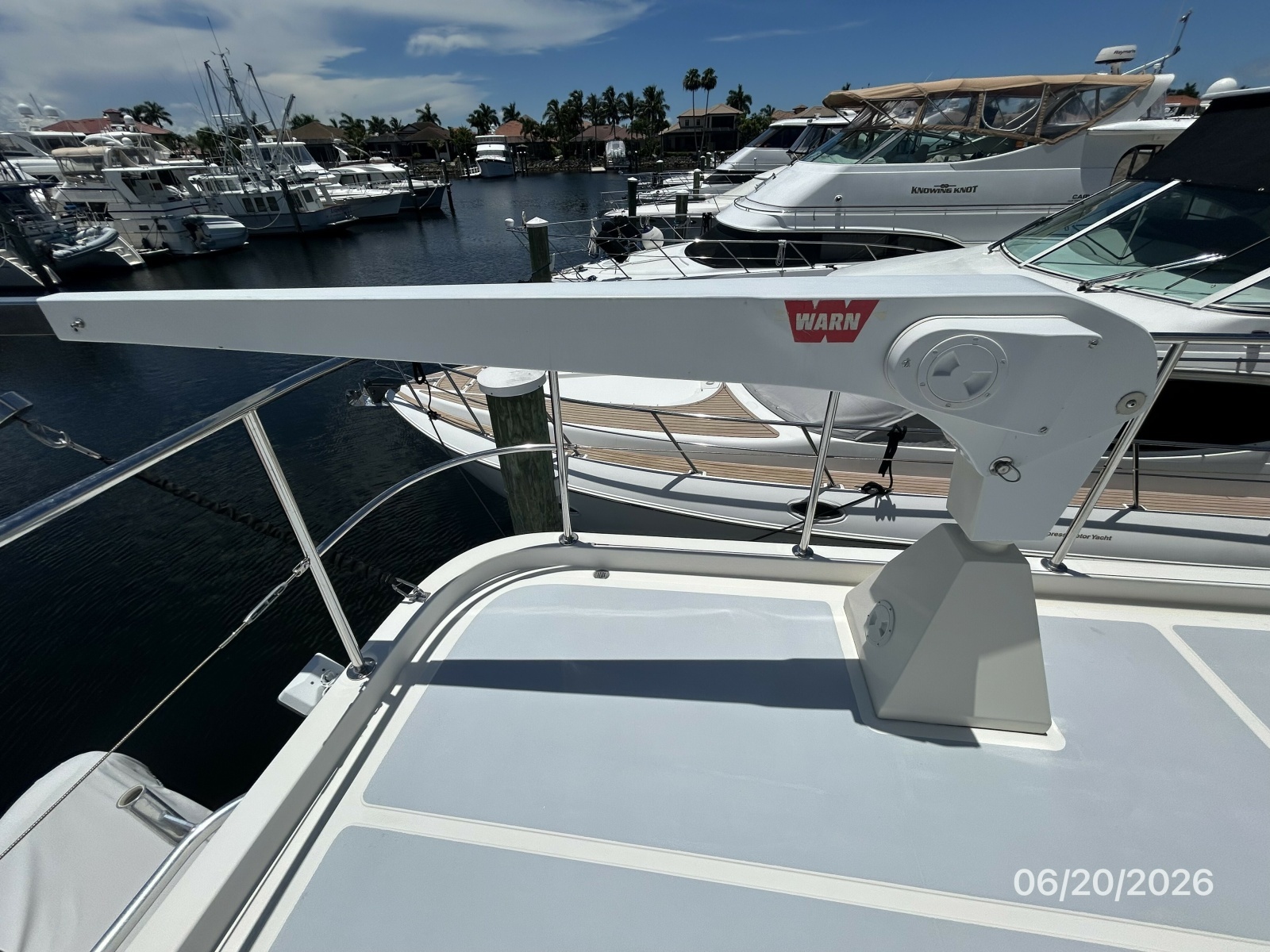45' Northwest flybridge tender davit