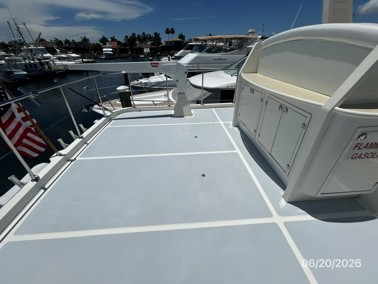 45' Northwest flybridge port