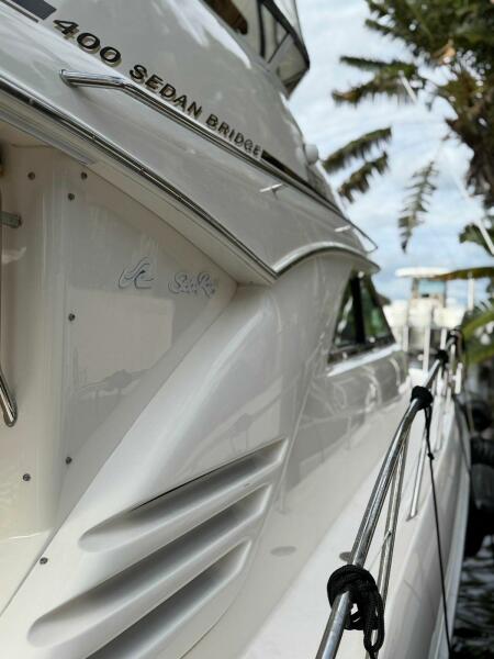 40' 1997 Sea Ray 400 Sedan Bridge