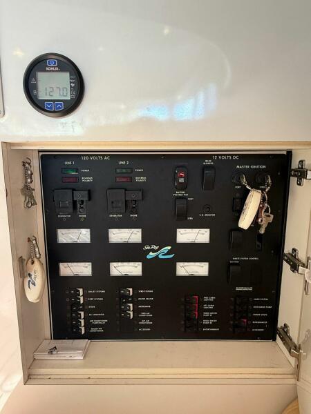 40' 1997 Sea Ray 400 Sedan Bridge