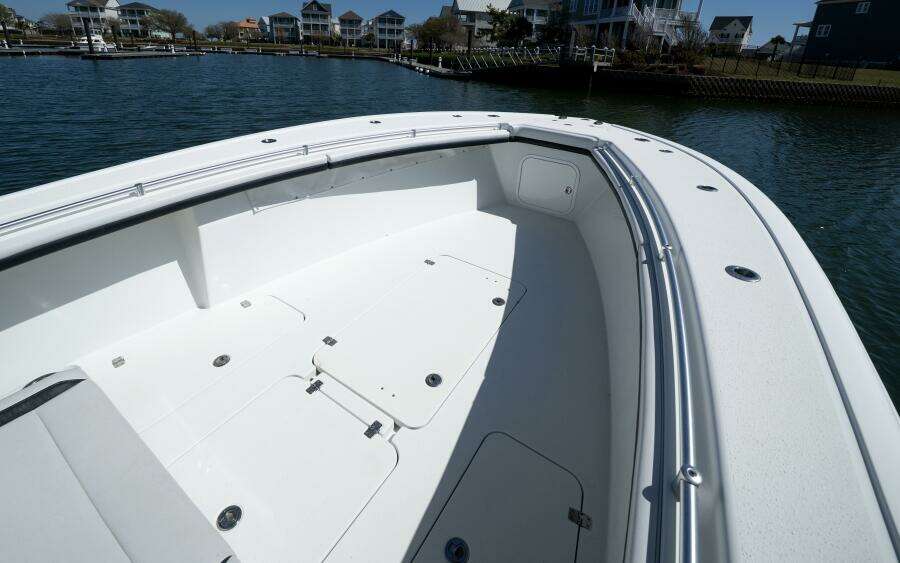 32ft Center Console Yacht For Sale