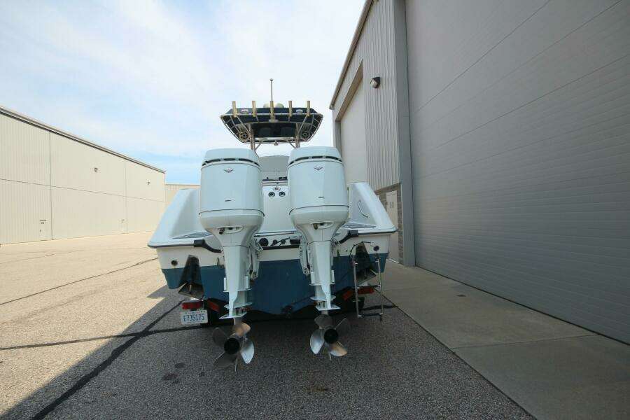 27ft Boston Whaler Yacht For Sale