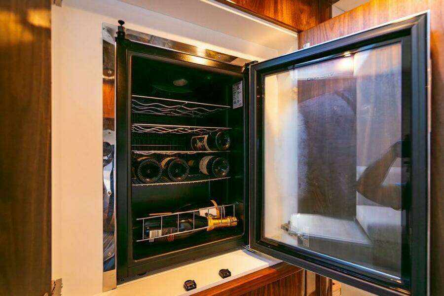 Bald Eagle 60ft Riviera Yacht For Sale