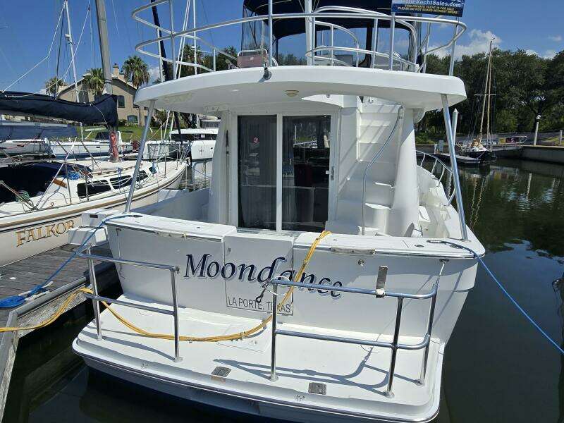Moon Dance 39ft Mainship Yacht For Sale