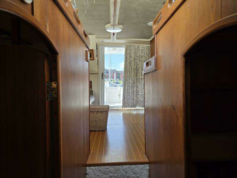 Moon Dance 39ft Mainship Yacht For Sale