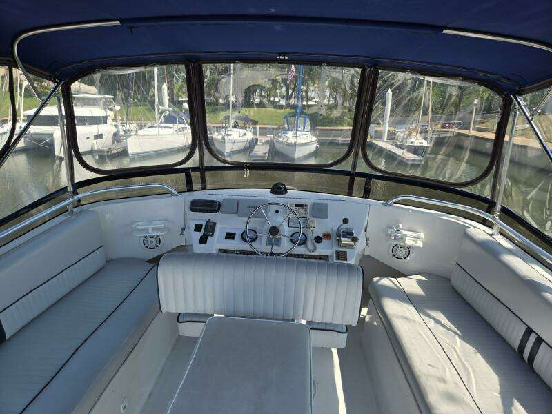 Moon Dance 39ft Mainship Yacht For Sale