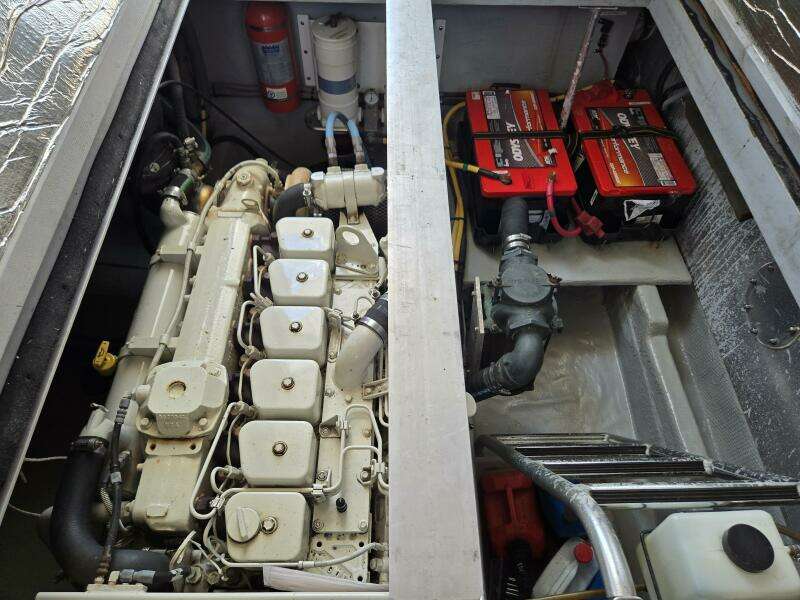 Moon Dance 39ft Mainship Yacht For Sale