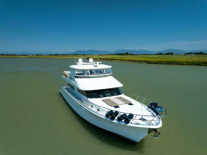 MEMORY BANK 80ft Ocean Alexander Yacht For Sale