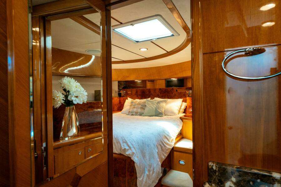 MEMORY BANK 80ft Ocean Alexander Yacht For Sale