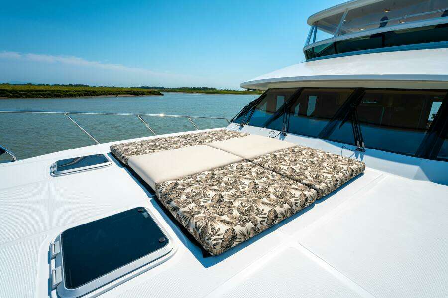 MEMORY BANK 80ft Ocean Alexander Yacht For Sale
