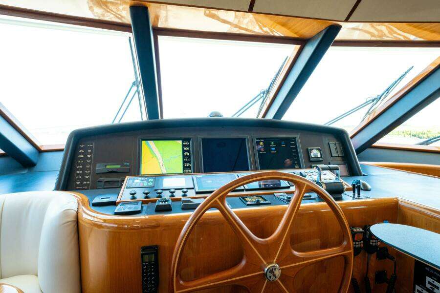 MEMORY BANK 80ft Ocean Alexander Yacht For Sale