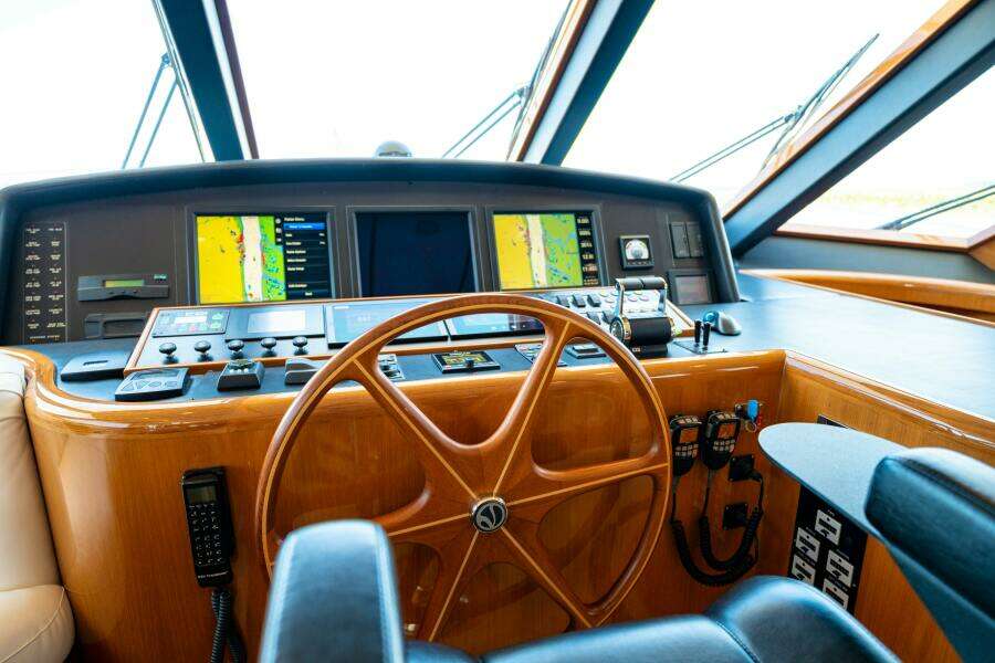 MEMORY BANK 80ft Ocean Alexander Yacht For Sale