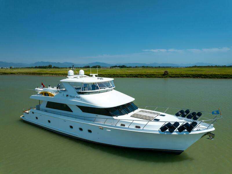 MEMORY BANK 80ft Ocean Alexander Yacht For Sale