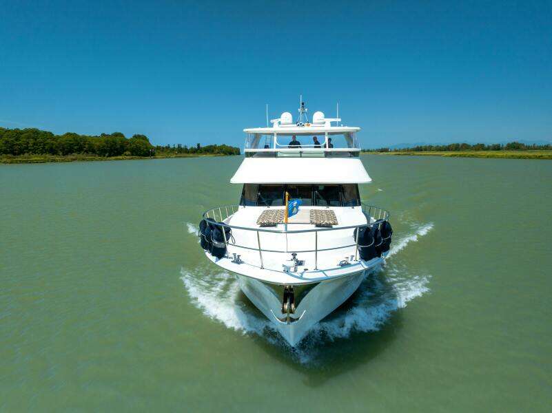 MEMORY BANK 80ft Ocean Alexander Yacht For Sale