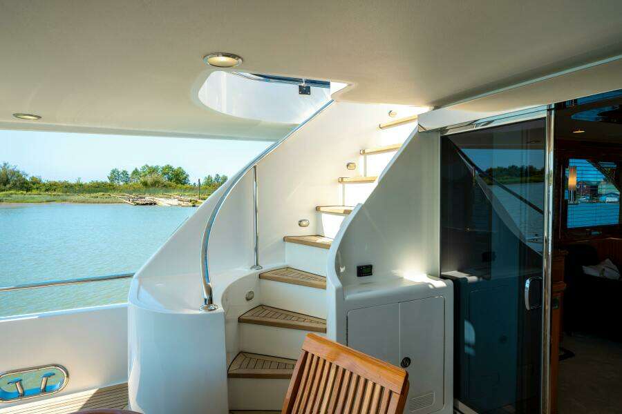 MEMORY BANK 80ft Ocean Alexander Yacht For Sale